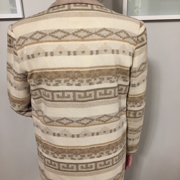 blazer - Picture 3 of 5